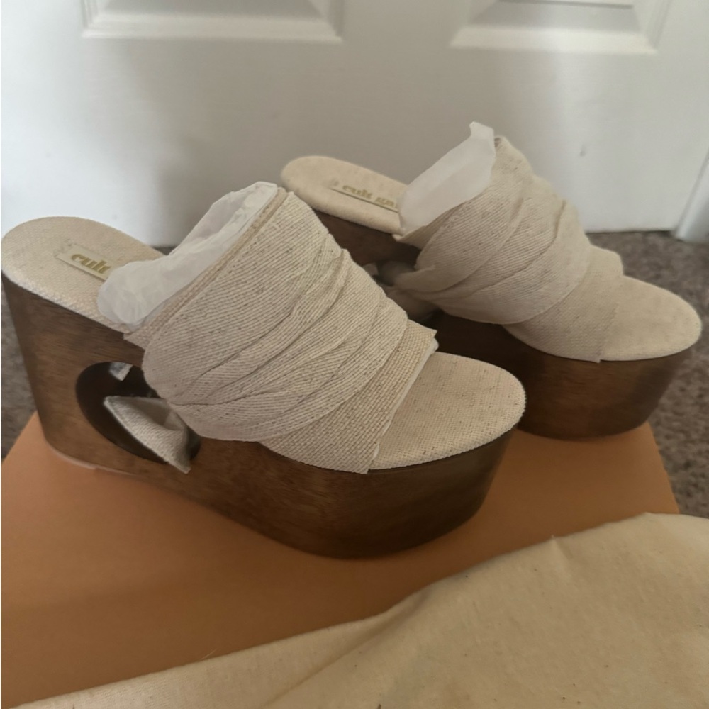 Cult Gaia anna platform sandal Size 38